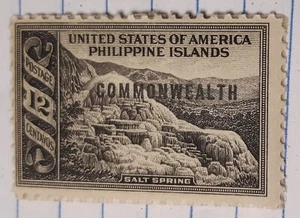 1940 ~ États-Unis ~ Timbre Philippines ~ 12 cents ~ Commonwealth ~ Seconde Guerre mondiale - Photo 1/12