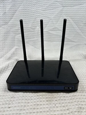 Netgear N450 450 Mbps 5-Port 10/100 Wireless N Router (WNR2500) - Image 1 of 4