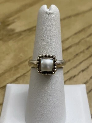 SILPADA Sterling Silver Designer Signed Button Frame Mother of Pearl Ring Size 7 - Image 1 of 3