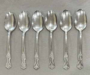 6 WM Rogers 1951 Magnolia Inspiration Extra Plate Teaspoons - Picture 1 of 3