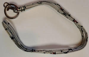 Vera Bradley verspielte Pinguine Schlüsselband Riemen grau 19" silberfarbene Hardware - Bild 1 von 3