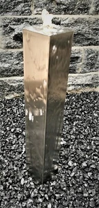 Säulenbrunnen 60 / 10 cm eckig Edelstahl matt gebürstet incl. LED Gartenbrunnen - Bild 1 von 2