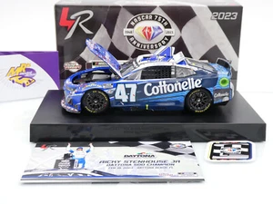 Lionel Racing W472323KCORTA # Chevrolet NASCAR 2023 Ricky Stenhouse Kroger 1:24 - Bild 1 von 6