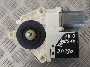 Moteur de lève Vitre Arrière Droit - RENAULT MEGANE III (3) - Réf : 827300003R - Picture 1 of 3