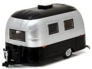 AIRSTREAM 16` Bambi - silver / black - Greenlight 1:24 - Imagen 1 de 6