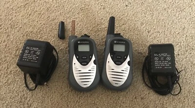 (2)Audiovox GMRS7001CH便携式双向无线电对讲机适配器工作零件 — 第 1/4 张图片
