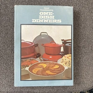 Good Housekeeping One-Dish Dinners Cookbook 1972 Hardcover Vintage HCDJ - Picture 1 of 14