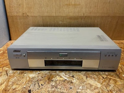 Victor HM-DR1 D-VHS DIGITAL RECORDER Hi-Fi MPEG2 SQPB AC100V 50/60Hz 24W - Image 1 of 4
