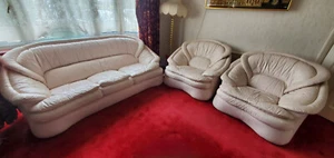3 piece luxury suite cream leather, used, good condition - Picture 1 of 8