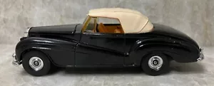 Vintage Corgi 815 1954 BENTLEY "R" TYPE Black - Picture 1 of 9