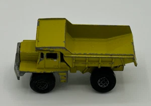 MATCHBOX SUPERFAST Dump Truck No.28 Pea Green Diecast 1/64 Scale vintage - Picture 1 of 16
