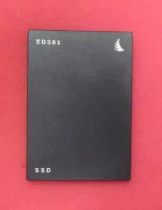 Angelbird ED381 1.92TB SATA 6Gb/s MLC NAND 2.5" Solid State Drive SSD ED381-2100 - Afbeelding 1 van 5