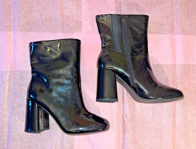 NWOB! TORRID Bootie, Shiny Patent Black W/Block Heel & Size Zip, Women’s Sz 11WW - Image 1 of 4