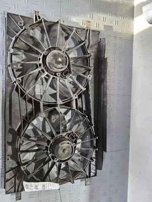 Jeep Patriot 2007-2017 ventilador de radiador conjunto de ventilador de motor sin transmisión todoterreno sobre orugas Foto 1 de 4