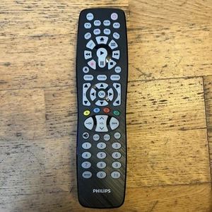 Philips 8 Device Elite Backlit TV Universal Remote SRP9488C/07 for Roku, As Is - Picture 1 of 2