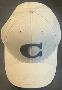SOMBRERO ENTRENADOR VARSITY C GORRA EN COLOR TIZA. Nuevo con etiquetas - Imagen 1 de 7