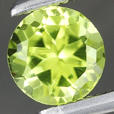0.44ct t.w 4.9x4.8mm Round Natural Unheated Untreated Green Peridot, Myanmar - image 1 of 4