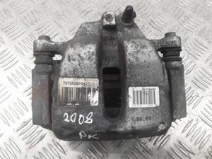 Peugeot 2008 2016 1.2 front left caliper 9677584680 petrol 81kW - Picture 1 of 7