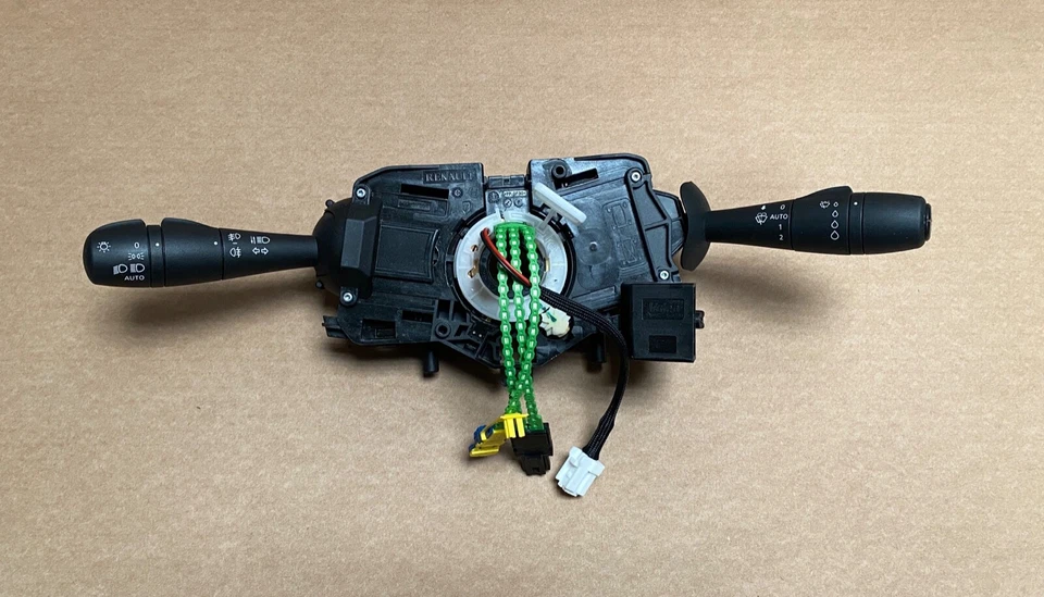 Control Under Steering Wheel Full Contactor Turning Renault Trafic III - Image 1 of 3