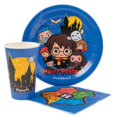 Kit de fiesta de cumpleaños de dibujos animados HARRY POTTER CHIBI para 10 invitados platos servilletas taza Foto 1 de 4