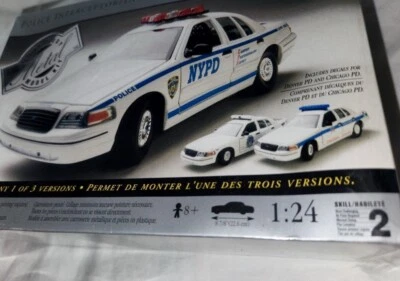 NEW Testors 2000 NYPD Police Interceptor 1/24 Metal Body Model Kit #215 NIB - Image 1 of 4