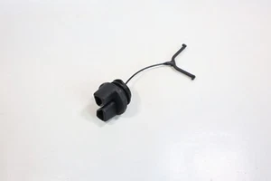 Genuine Oil Tank Cap Jonsered CS2137 Partner 351 352 371 382 391 421 530010846 - Picture 1 of 3