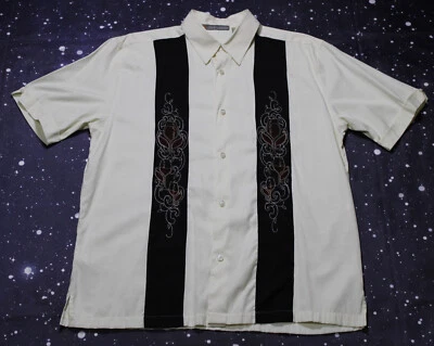 Copa de vino John Henry Rayón blanco roto bordada S/S abotonada - grande Foto 1 de 4