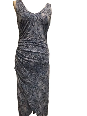 Vestido Runch International Concepts Midi Bodycon Pequeno Elástico Etiqueta INC US$ 89,50 Novo com etiquetas - Imagem 1 de 4