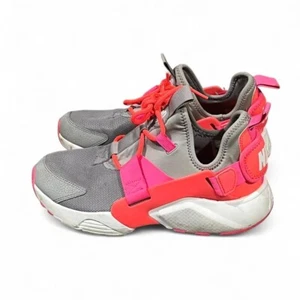 Grey and pink Nike Huarache Run trainers size 9.5 women's - Picture 1 of 6