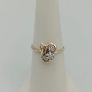 Magic Glo 10K Yellow Gold Round Diamond Pretzel Knot Twist 2-Stone Ring Size 6.5 - Picture 1 of 12