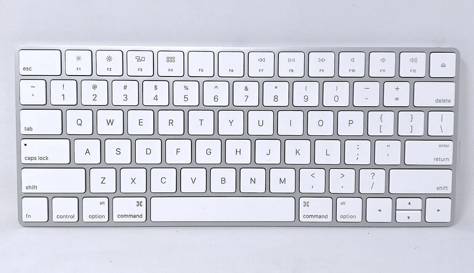 Apple Magic A1644 KeyboardLightning Connector Rechargeable Battery - Image 1 of 1