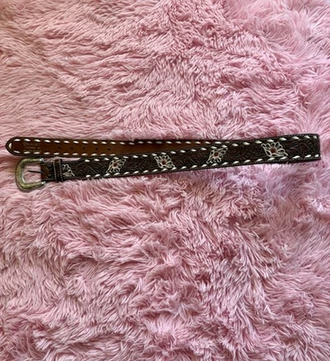 Cinturón floral de cuero genuino Ariat con hebilla grabada A1032808 Foto 1 de 2