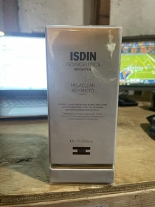 Isdin Isdinceutics Brighten Melaclear Spot Corrector Serum 30ml (1.0fl.oz) - Picture 1 of 1
