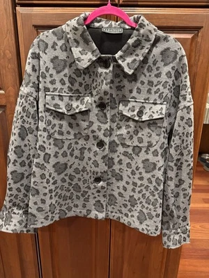 Chaqueta Bagatelle Mujer Talla M Gris Leopardo Estampado Guepardo Foto 1 de 4