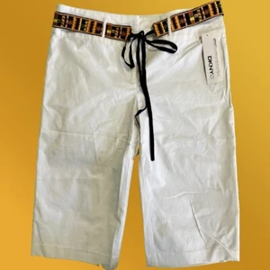 NWT $79 DKNYC SHORT Pant Women's 8 White w Woven Belt Cotton / Spandex - Picture 1 of 13