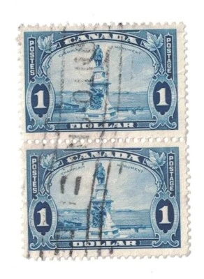 Canada - #227 Used vertical pair issued in 1934 - 2021 CV $22.00 - Image 1 of 2