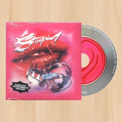 LADY GAGA Stupid Love (3:13) CD SINGLE and STUPID LOVE Instrumental (3:13)  0128 Foto 1 de 3