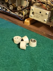 KLH Model Twenty 20 Receiver with Garrard Turntable 4 ORIGINAL FOOT FEET - Picture 1 of 2