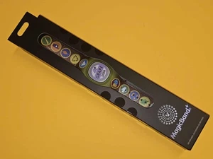 NUEVO Disney Parks 2025 Pixar Up Grape Soda Magic Band Plus + Cable incluido - Imagen 1 de 1