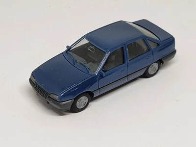 Opel Kadett  blau  von Herpa Modellauto (10A) - Bild 1 von 2