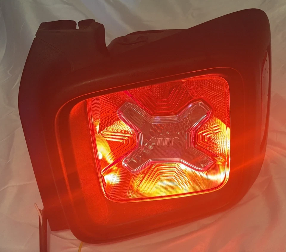 💎2015 - 2023 JEEP RENEGADE REAR RIGHT SIDE TAILLIGHT TAIL LIGHT LAMP OEM - Image 1 of 4