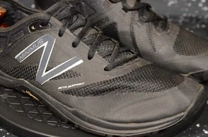 New Balance Minimus 20v5 Sneakers Uomo Taglia 10.5 D Nero Scarpe da Allenamento MX20BK5 - Foto 1 di 13