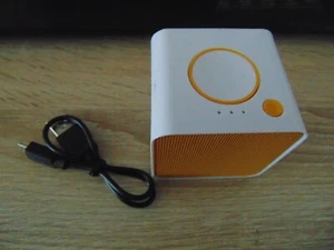 NESCAFE DOLCE GUSTO --- BOOMBOX --- ORANGE / WEISS --- TOP - Bild 1 von 4