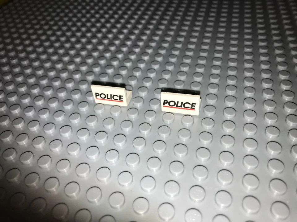 LEGO Paneele 2 Stück 4865px7 weiß 1x2 Police Fenster Polizei System Chopper Cops - Bild 1 von 1