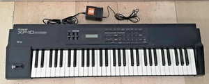 Syntezator ROLAND XP 10 - Zdjęcie 1 z 6