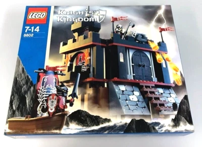 LEGO Knights' Kingdom #8801 #8802  New NIB Sealed 2006 Toys - Image 1 of 2
