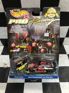 Hot Wheels Ernie Irvan #28 FORD TUNDERBIRD Havoline 1998 car and Box 1:64. - Picture 1 of 2