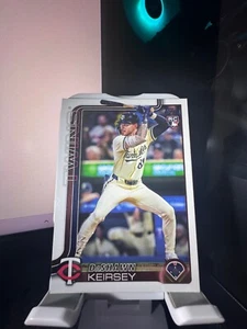 2025 Topps Serie 2 DaShawn Keirsey Jr. #605 Rookie Karte Minnesota Twins - Bild 1 von 2
