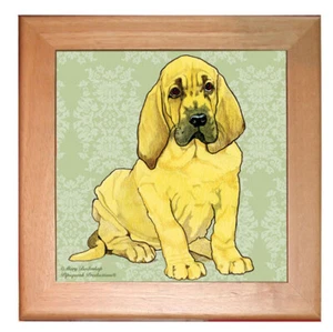 Bloodhound Dog Kitchen Ceramic Trivet Framed in Pine 8" x 8" - Picture 1 of 1