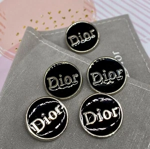 Set 5 bottoni di ricambio logo Christian Dior Ø 20 mm metallo bottoni design - Foto 1 di 6